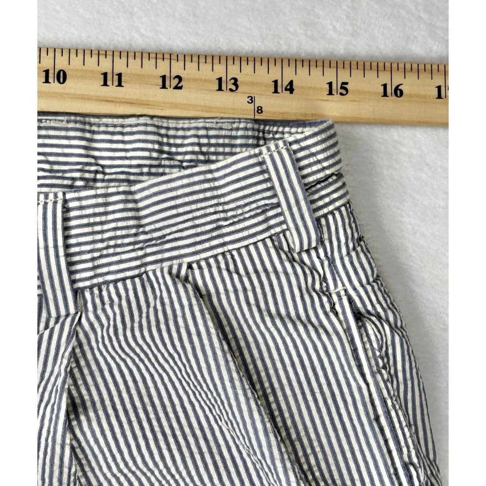 Bills Khakis Striped Pants Blue White Classic Fit Size 33 Cotton USA Seersucker